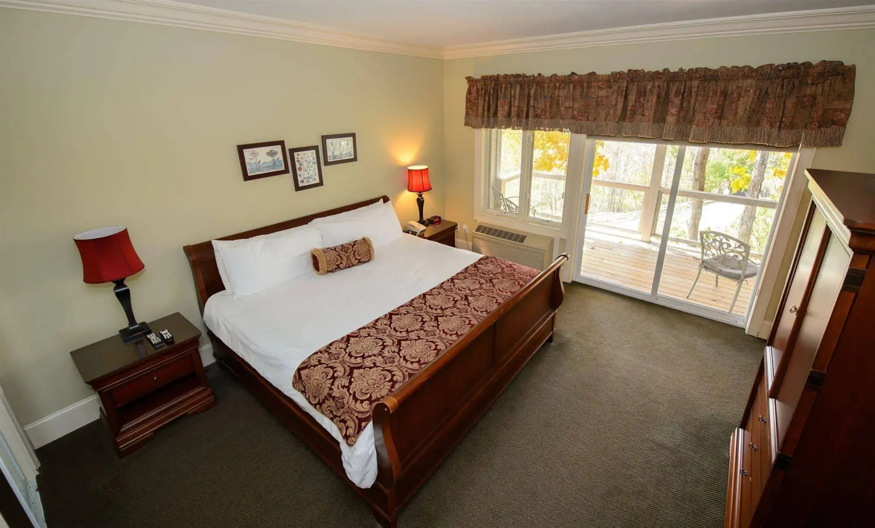 The Inn at Crestwood