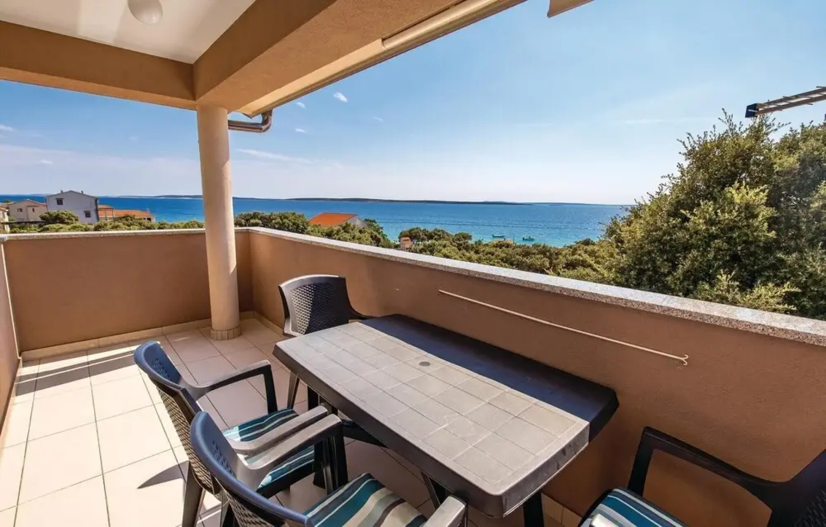 Amazing Home in Mandre With Wifi and 1 Bedrooms