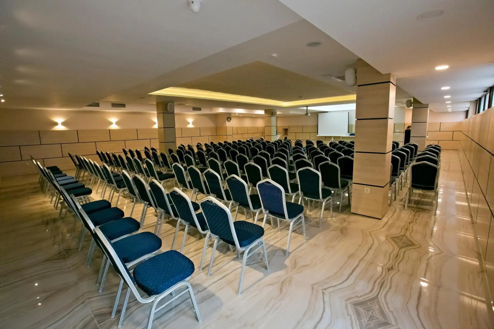 Royal Grand Hotel & SPA