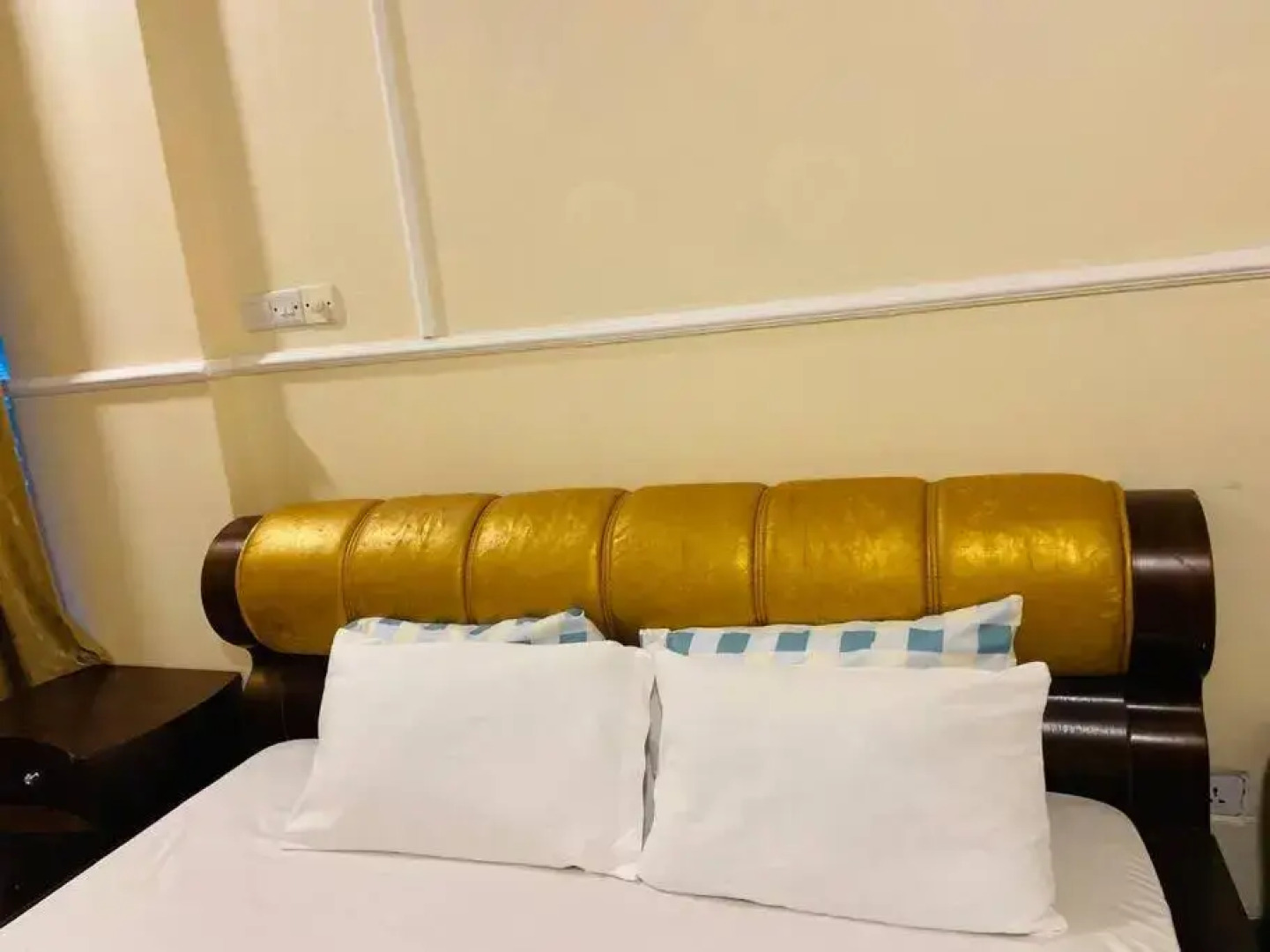 3-ROOMS WITH POOL VIEW at OYSTERBAY