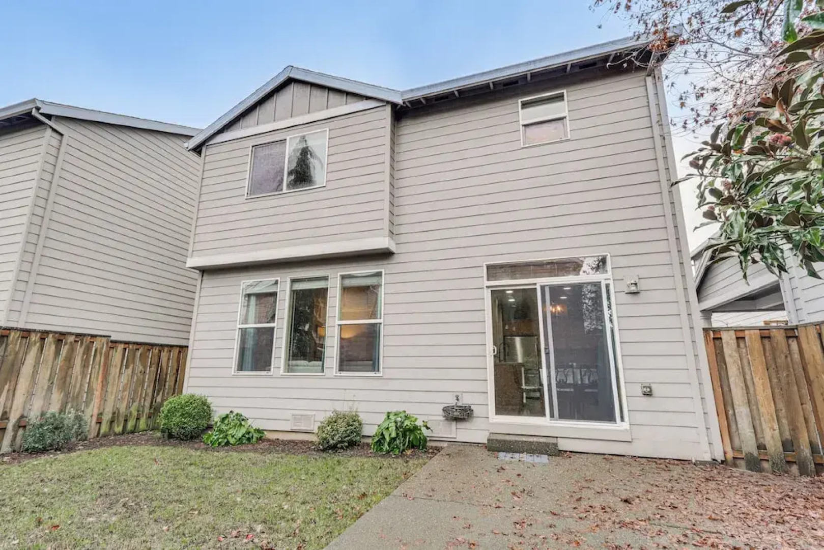 Hillsboro Vacation Rental ~ 19 Mi to Portland!