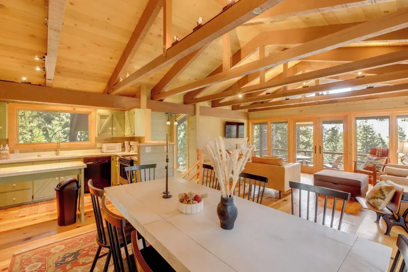 1 Mi to Beach & Golf Course! Lake Almanor Cabin