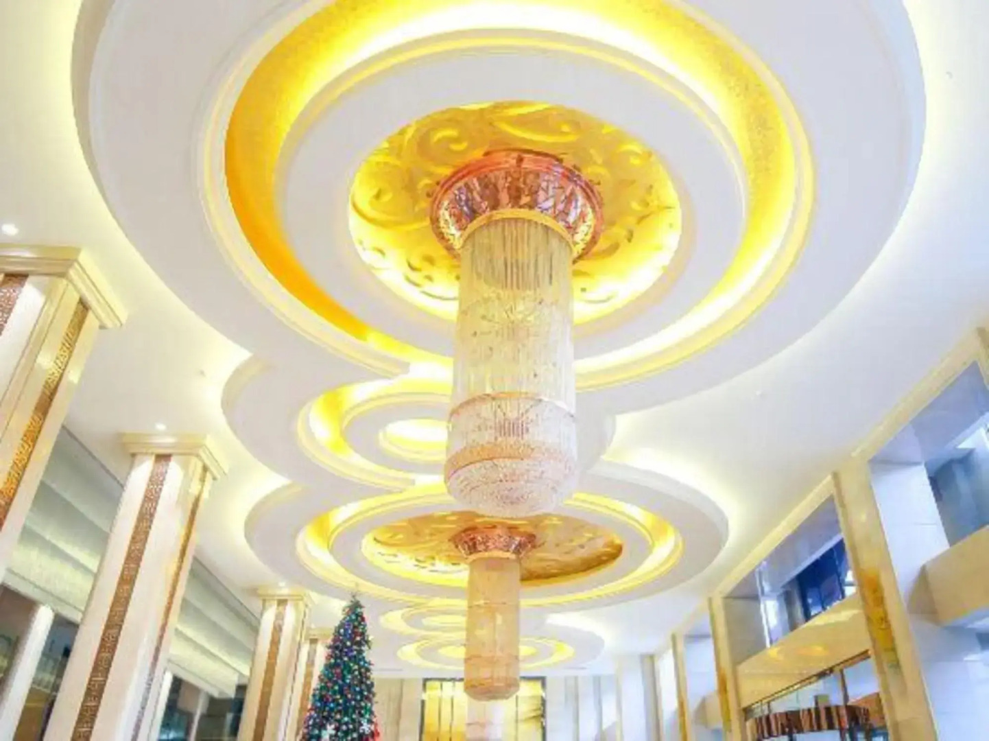 Yongding Tianzi Hot Spring Holiday Resort Longbowan Hotel