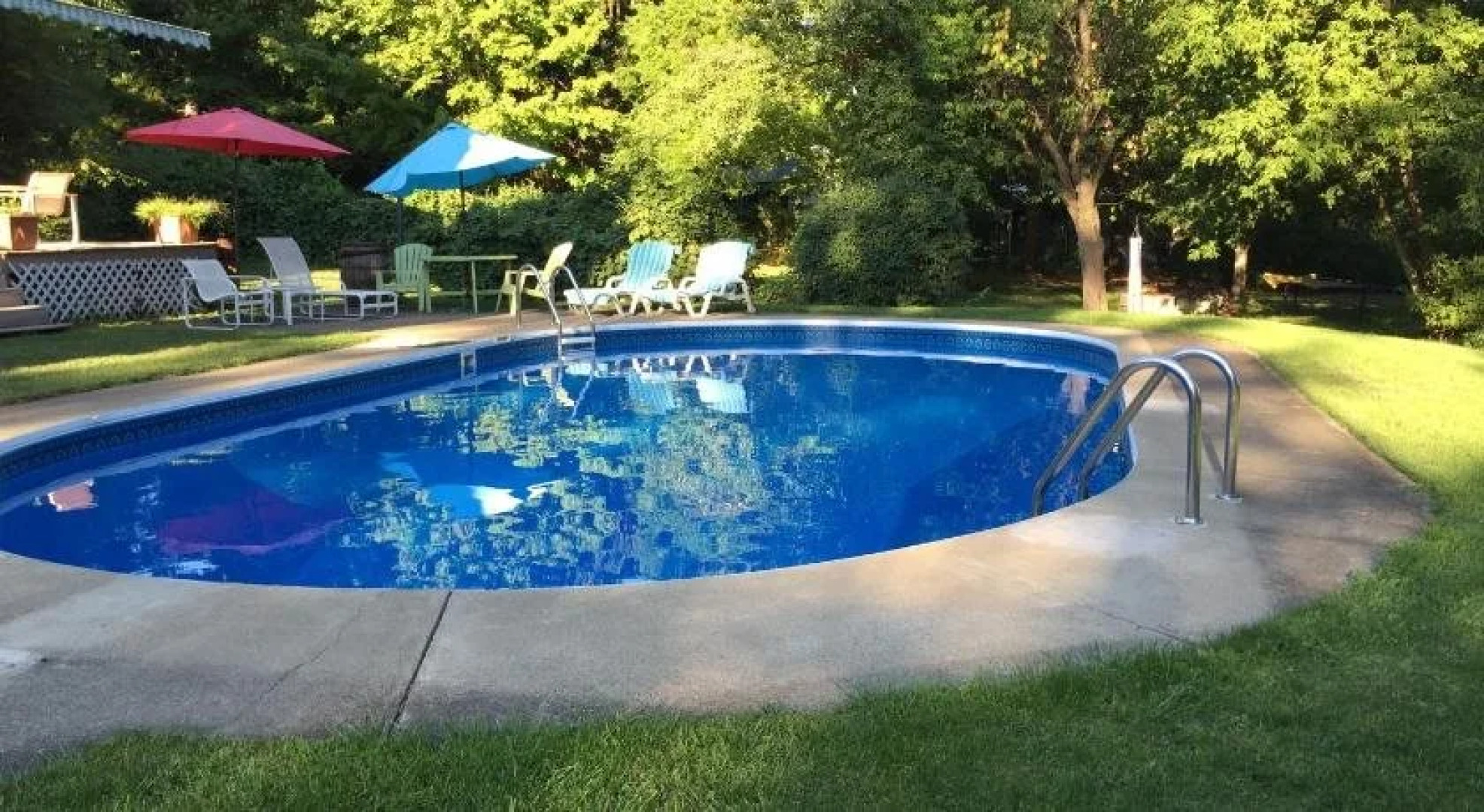 18 Vine Inn & Carriage House