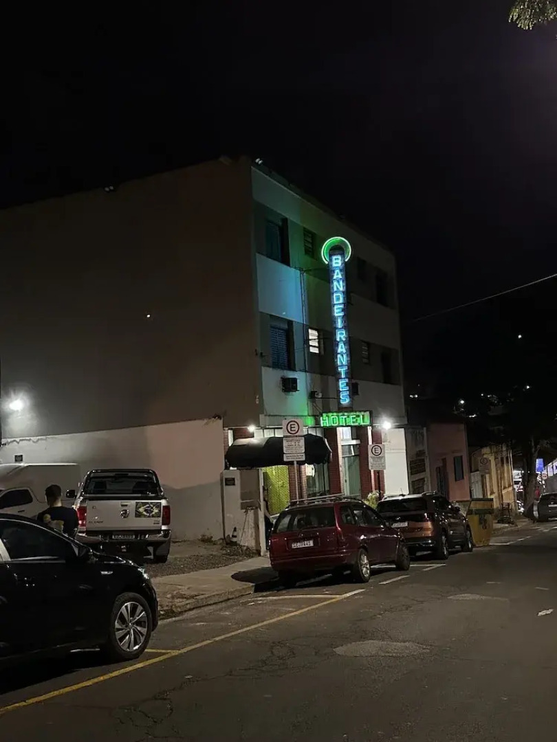 Hotel Bandeirantes
