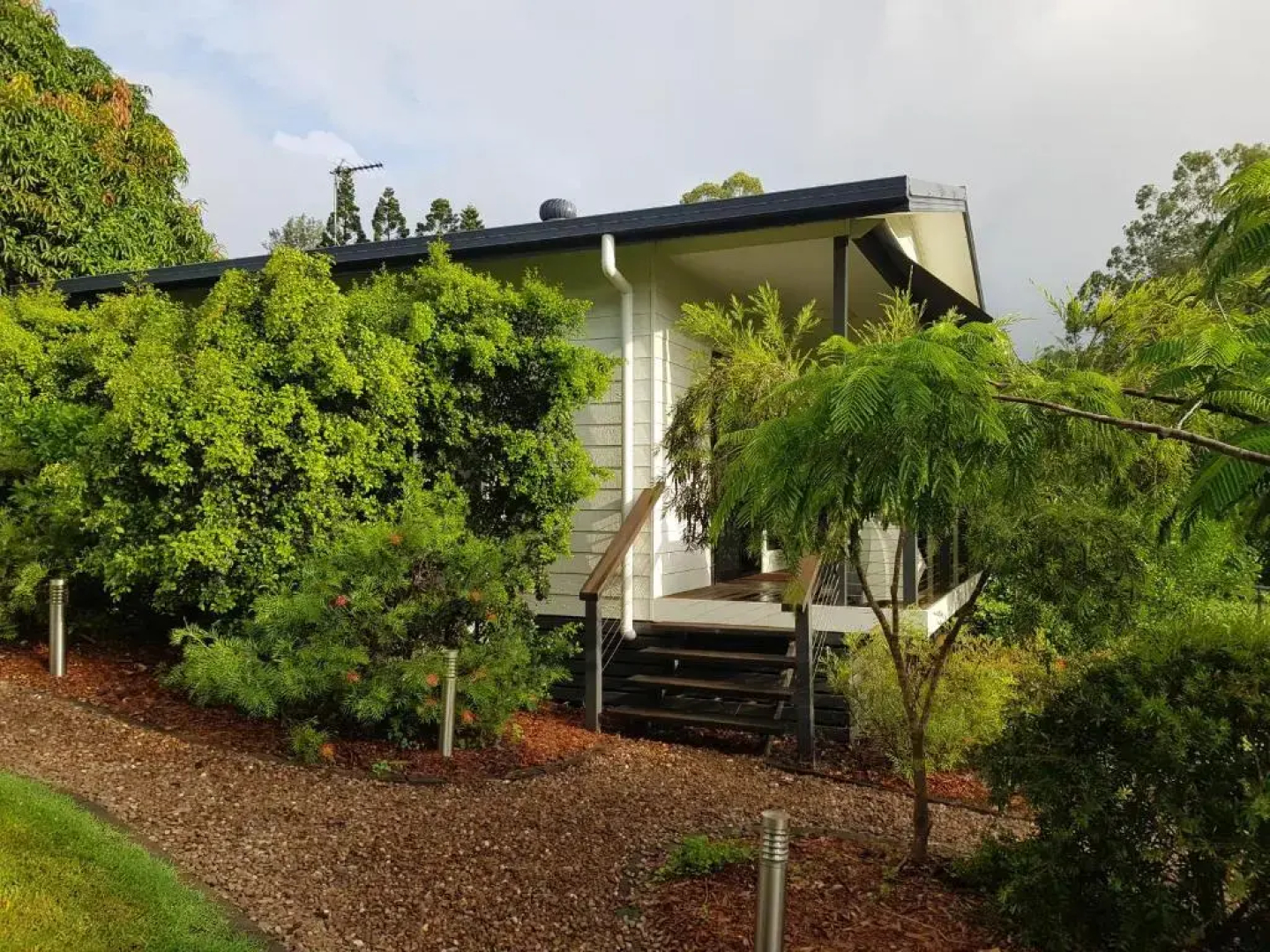 Eumundi Cottages - Cottage 1