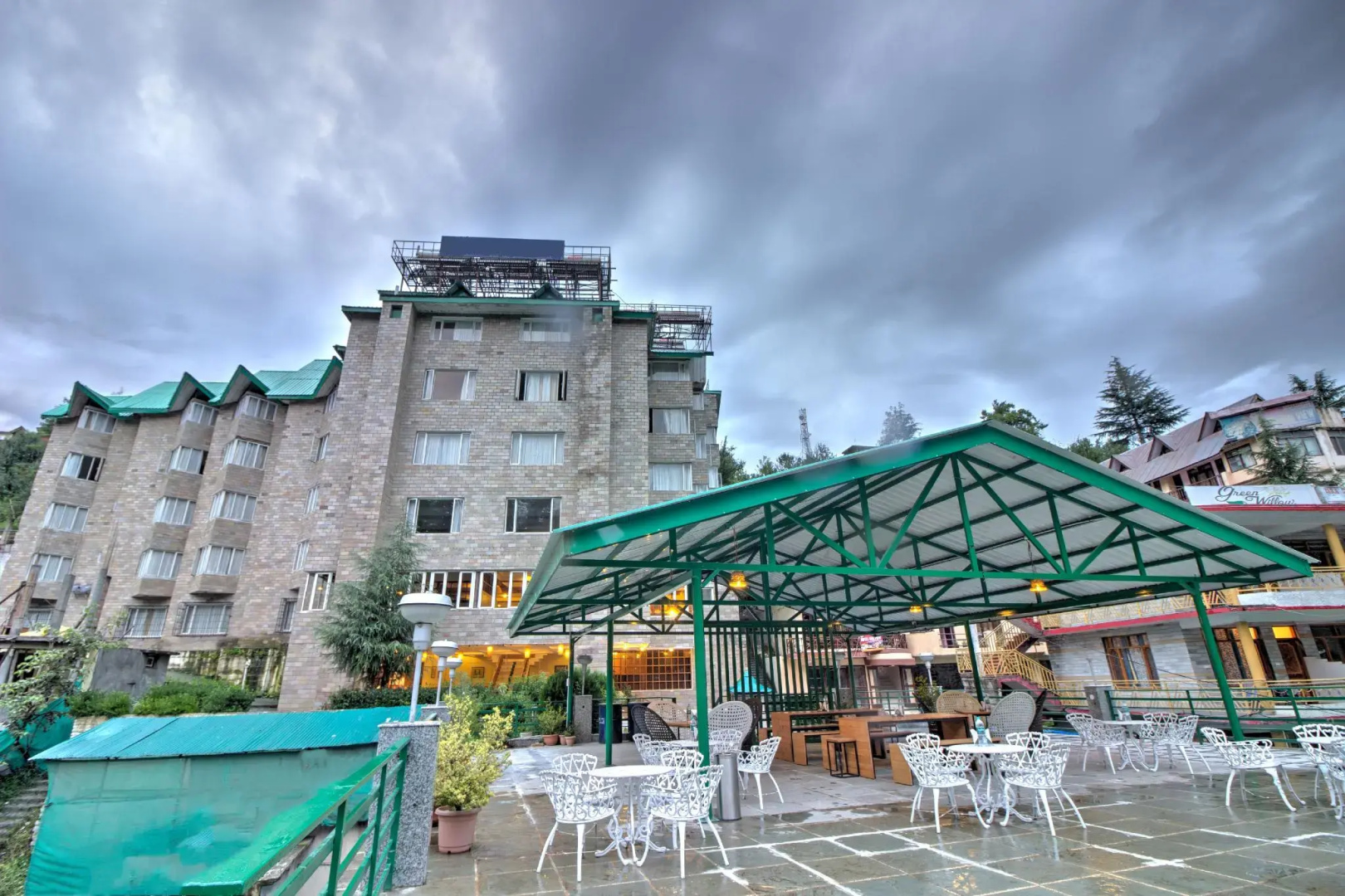 Golden Tulip Manali Hotel