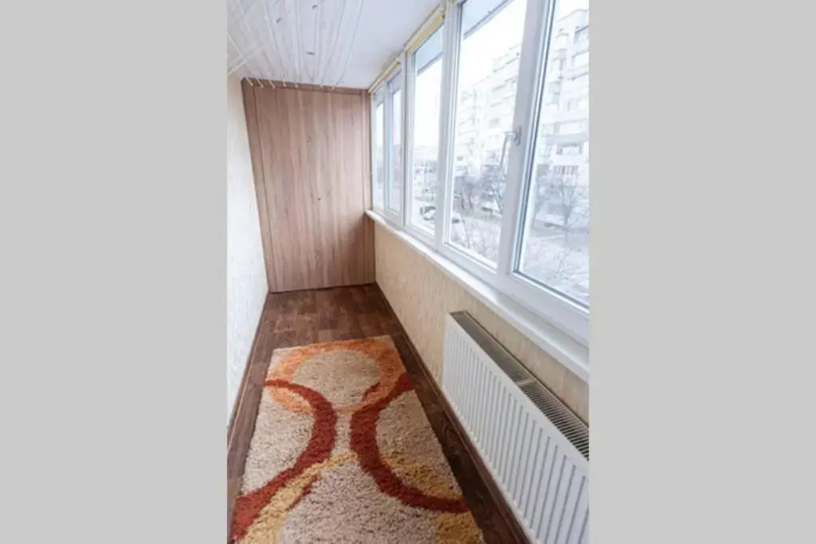 Тараскова 16, Люкс, ЮЗР