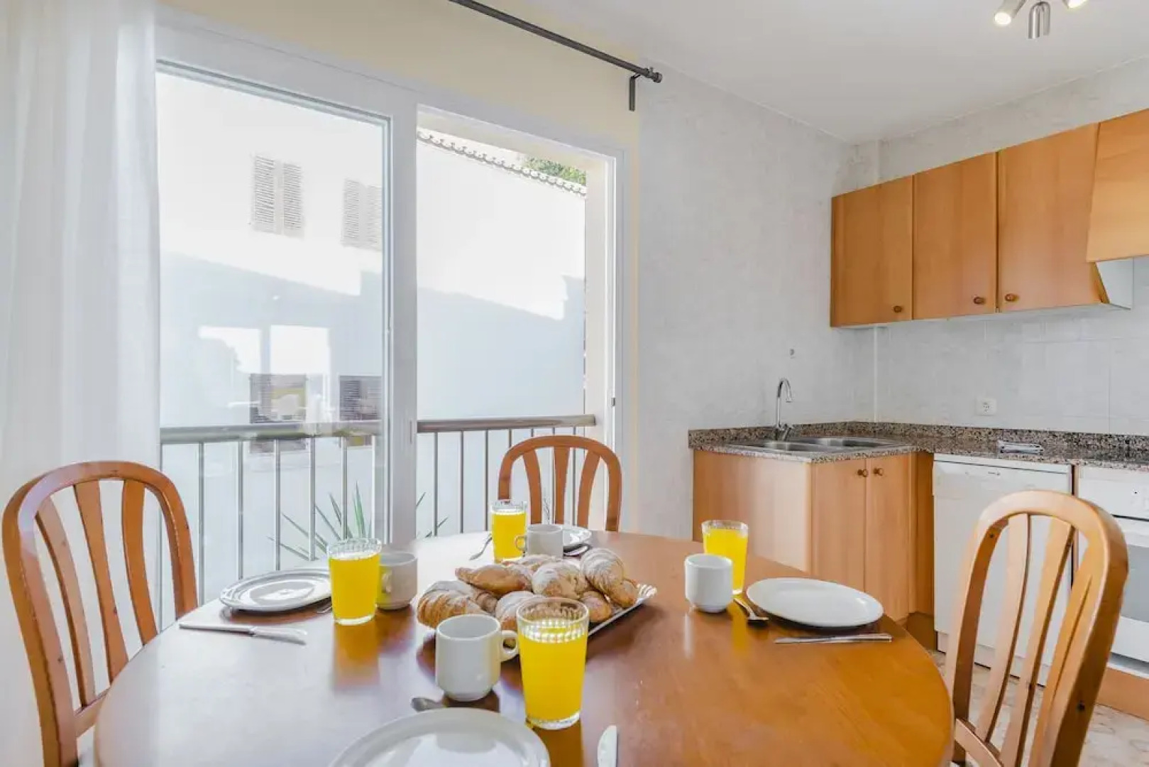 Tio Max Apartment III