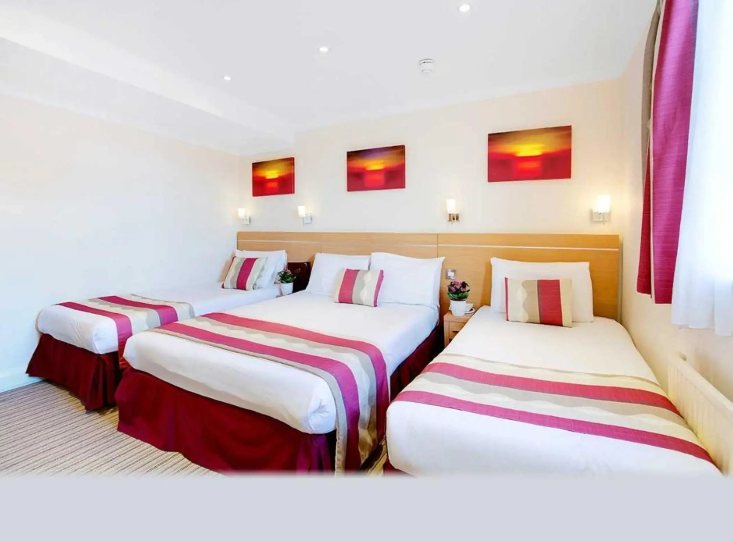 Queens Park Hotel