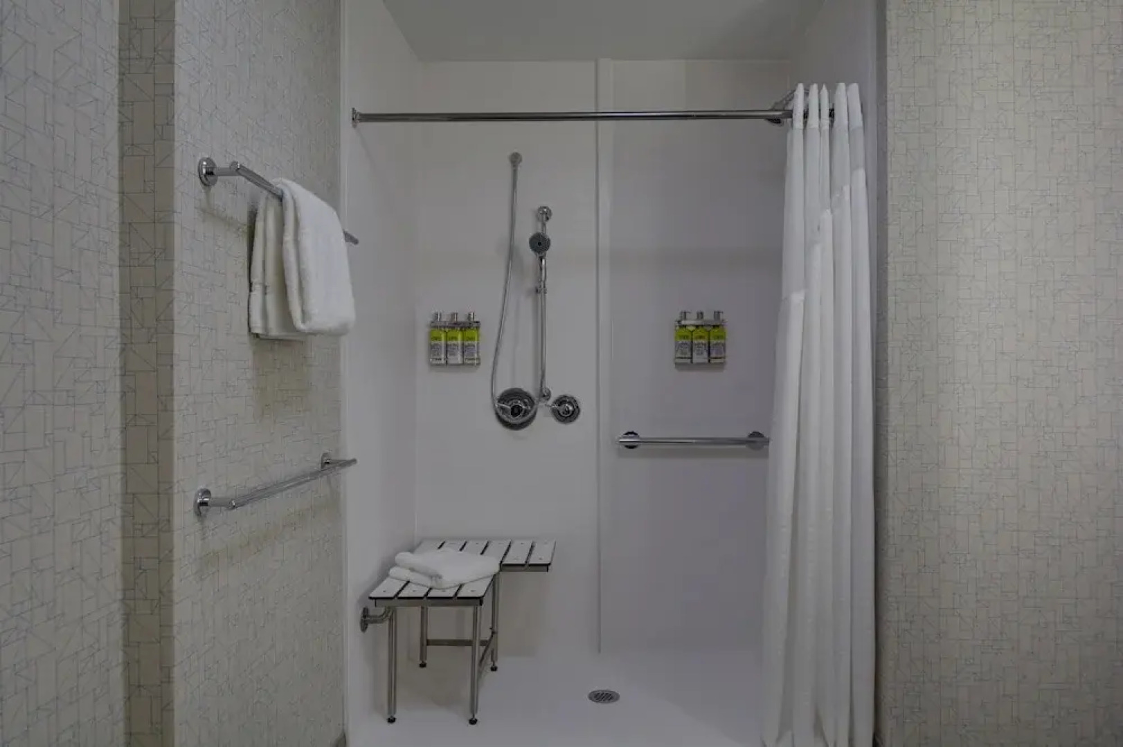 Holiday Inn Express & Suites Greenville - Taylors