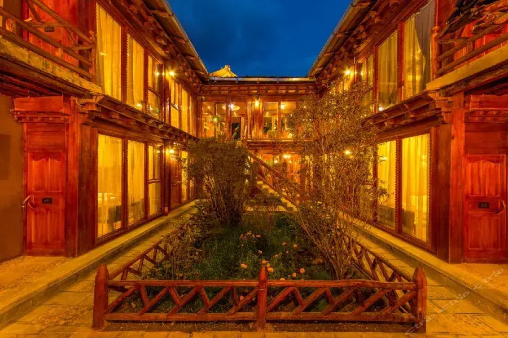 Shangri-La Xiangjiange Homestay