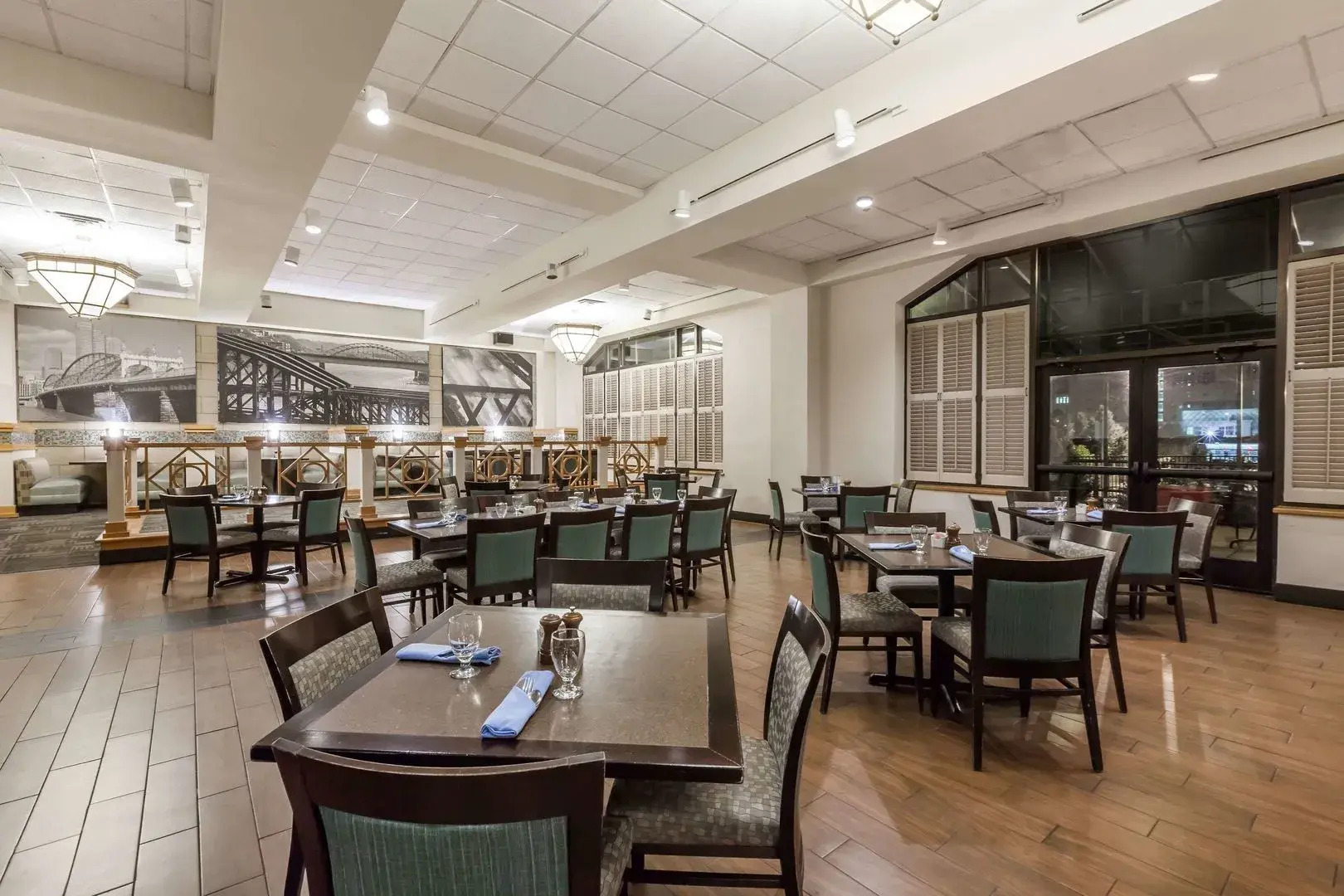 Courtyard by Marriott Pittsburgh University Center