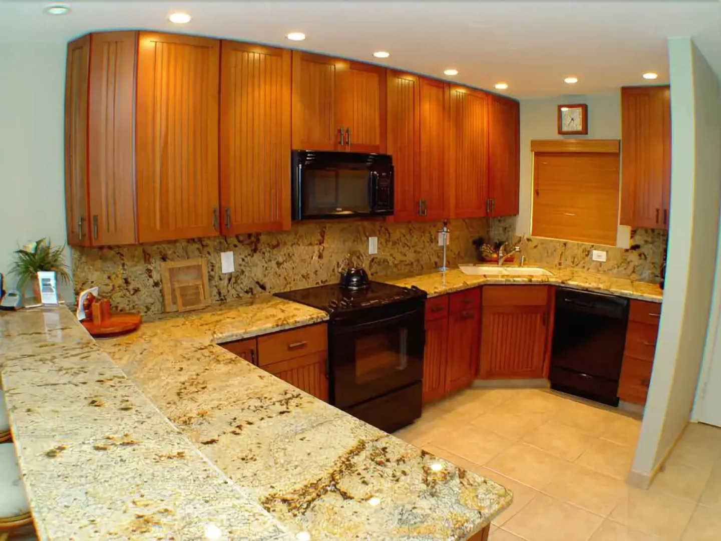 Lokelani Condominiums