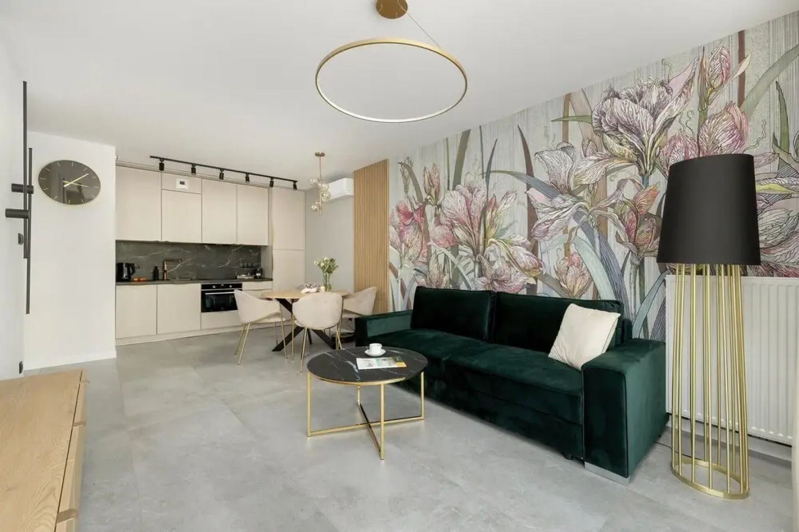 Apartment in Dziwnow by River and Beach