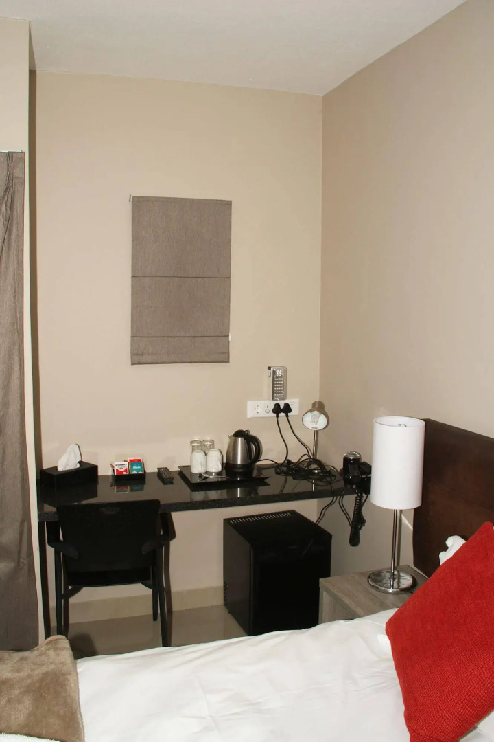 Springbok Inn by Country Hotels