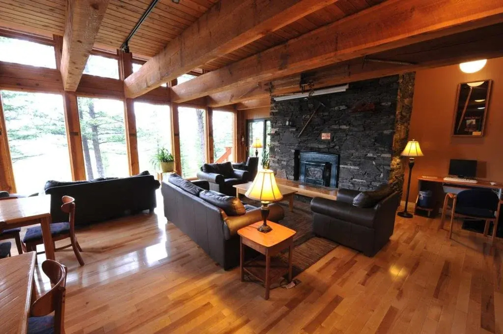 HI Canmore Alpine Club Of Canada