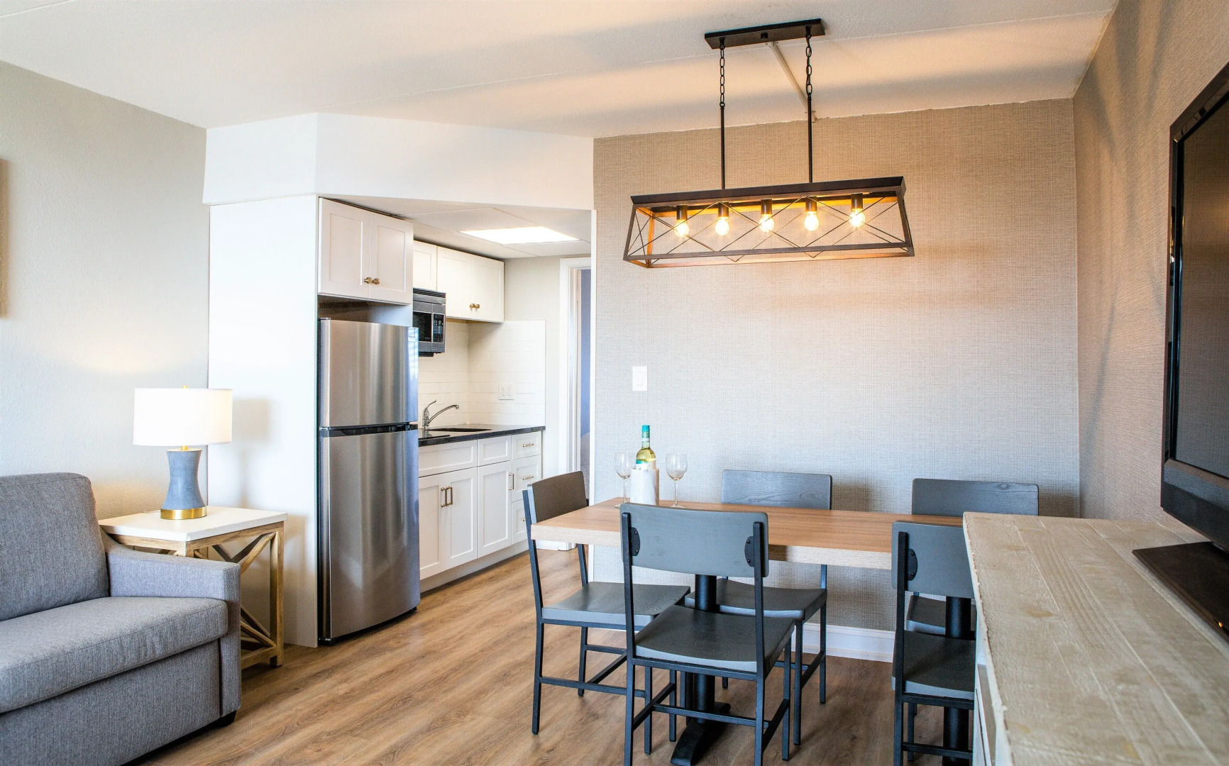 Bristol Plaza Resort Motel