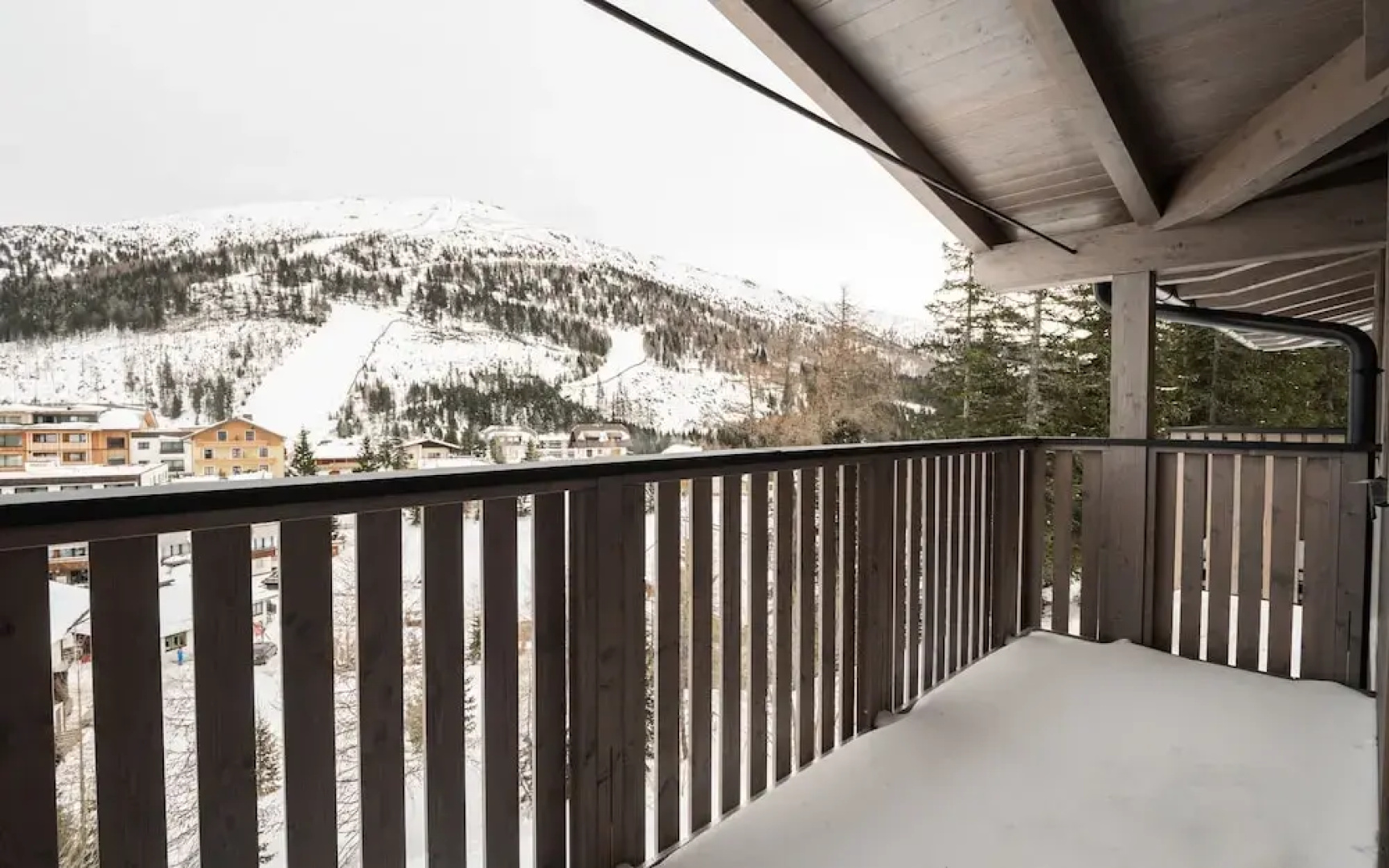 Spacious 4-bedroom Penthouse in Katschberghohe