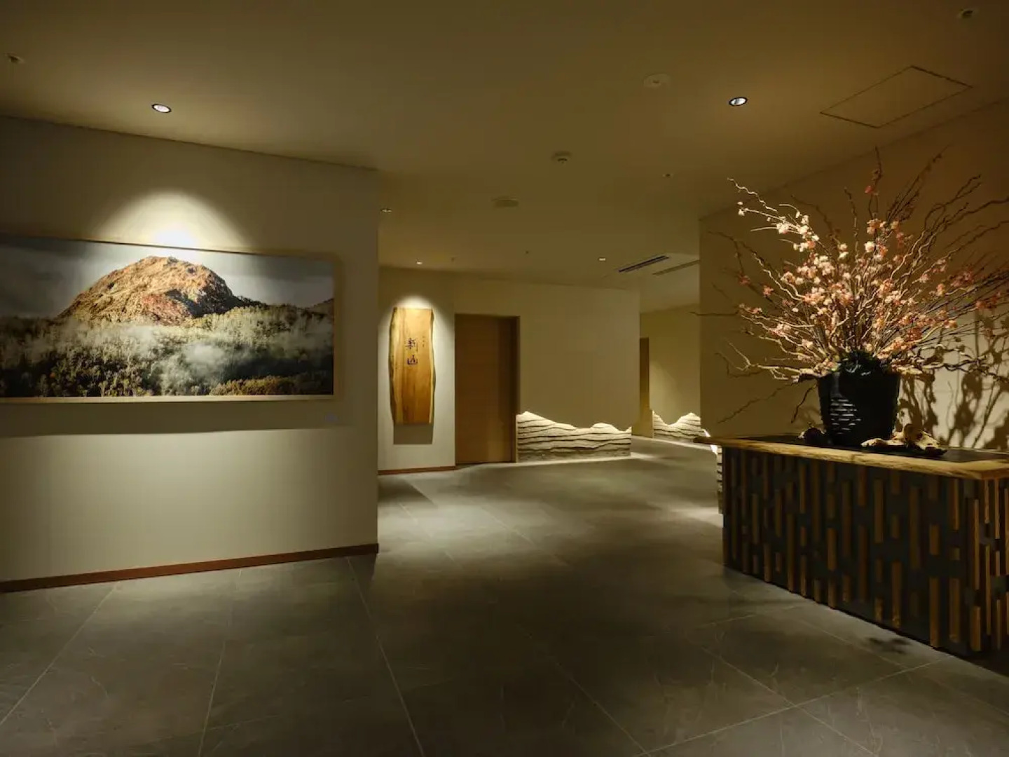 Lake Toya Tsuruga Resort Hikari no uta