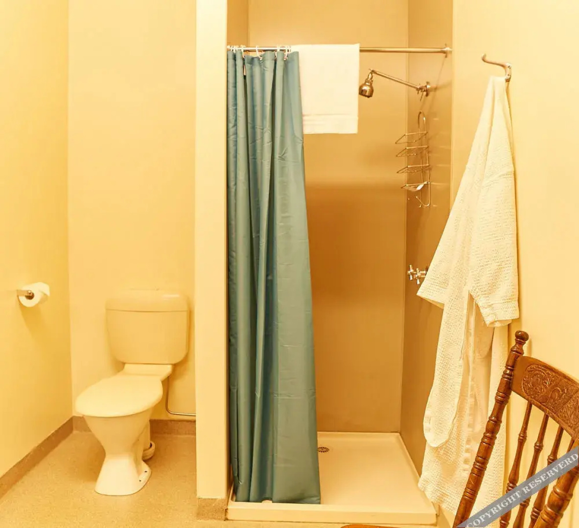 Hepburn Springs Chalet