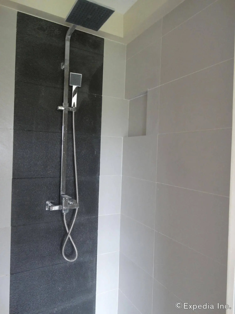 Sheridan Organic Farm and Eco Village