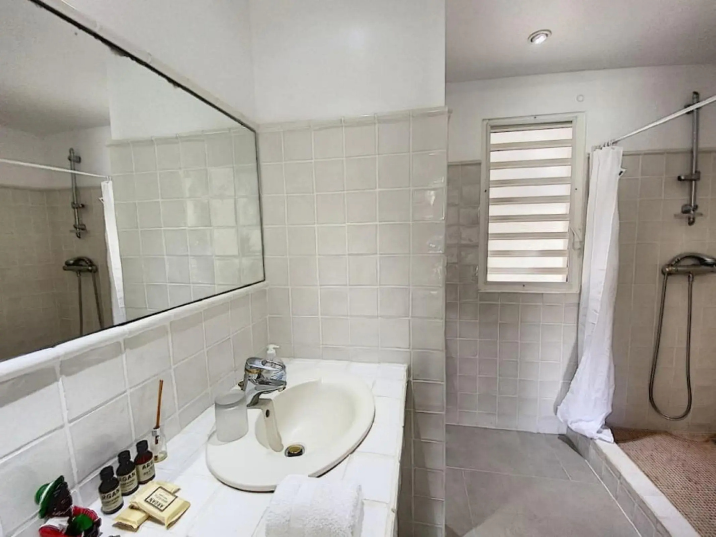 Villa Casa Sand, luxury, 5 min walk from Anse Marcel beach