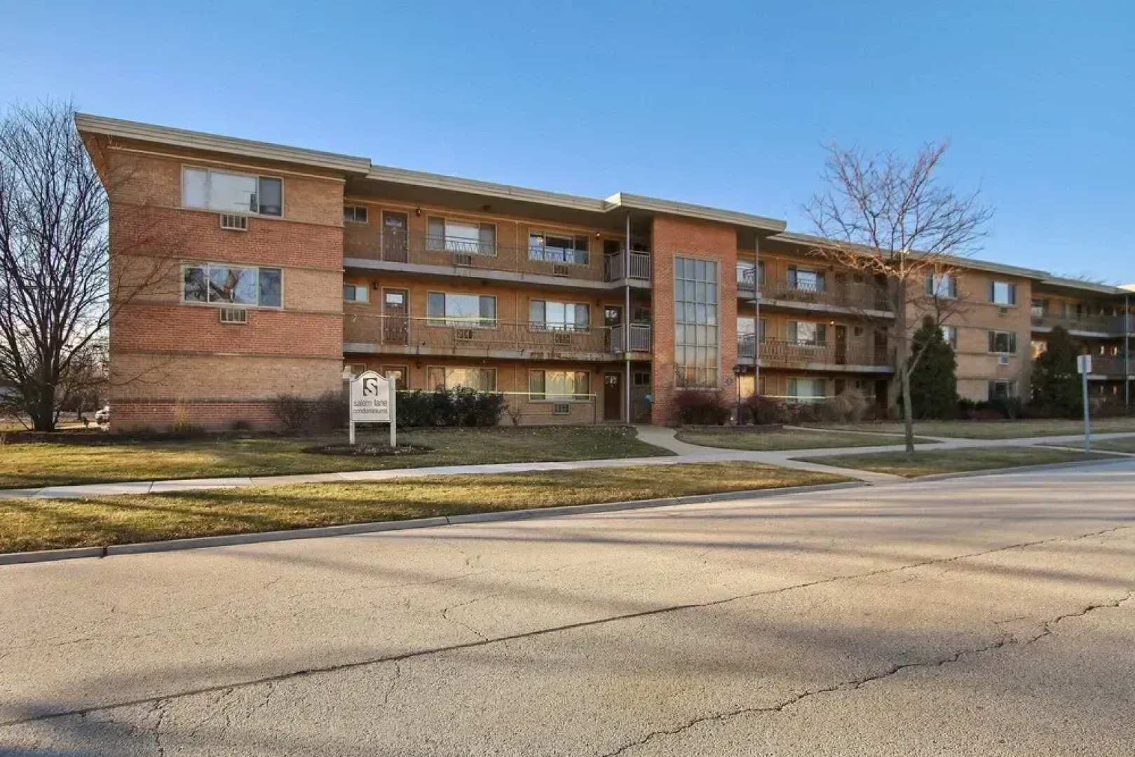 Lush 1BR Apt in Quiet Arlington Heights