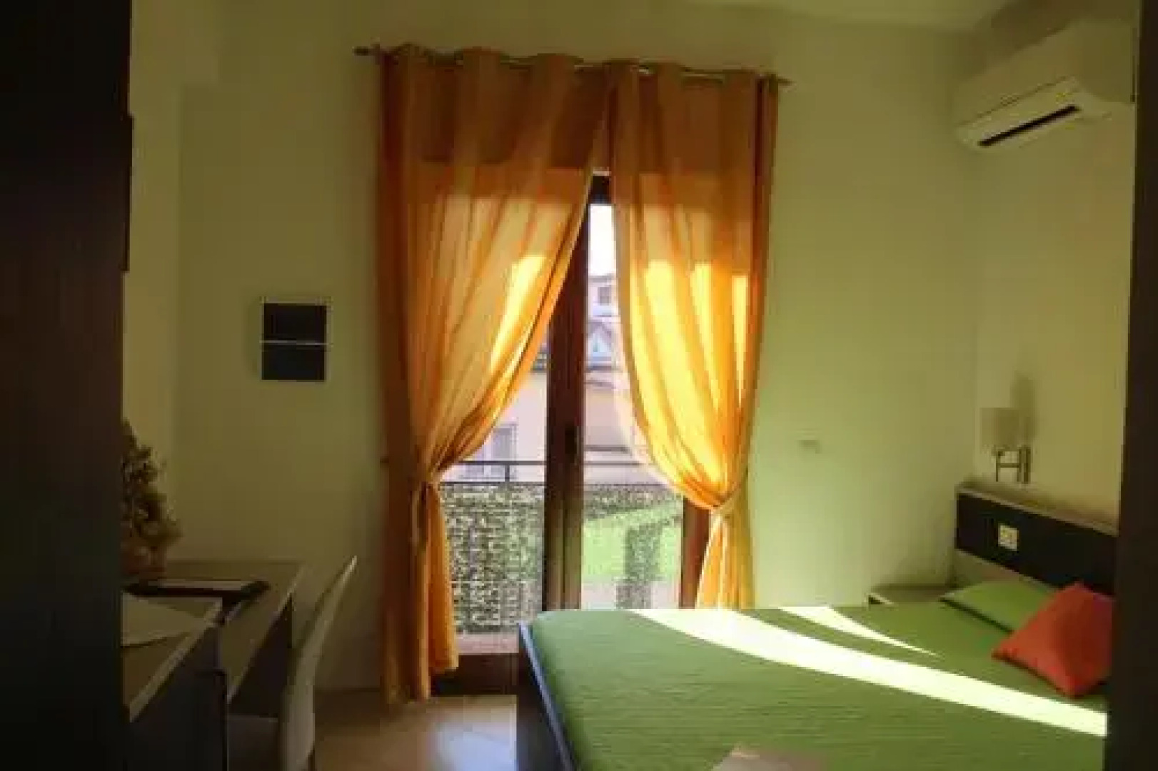 La Dea DellAbbondanza