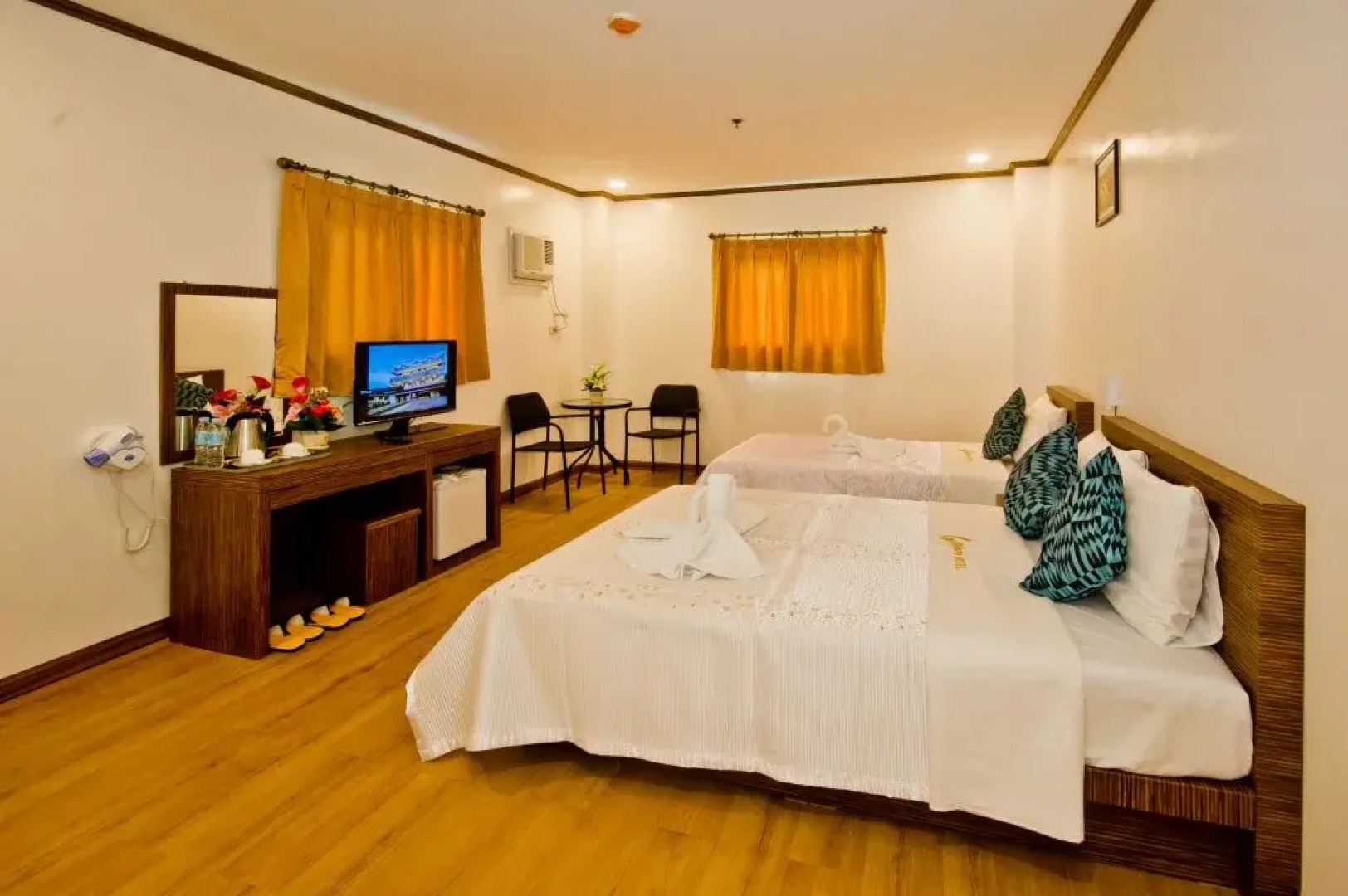 D' Galaxy Hotel & Restaurant