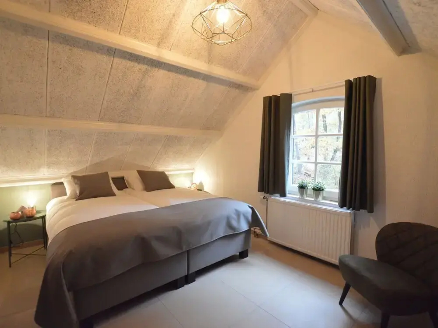 Spacious Villa Near Arcen in a Wooded Area