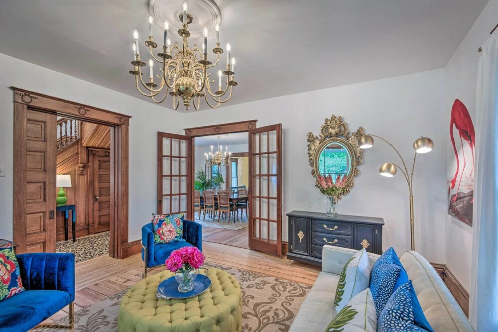 Dtwn Stunning Spirit Lake Escape - Walk to Shore!