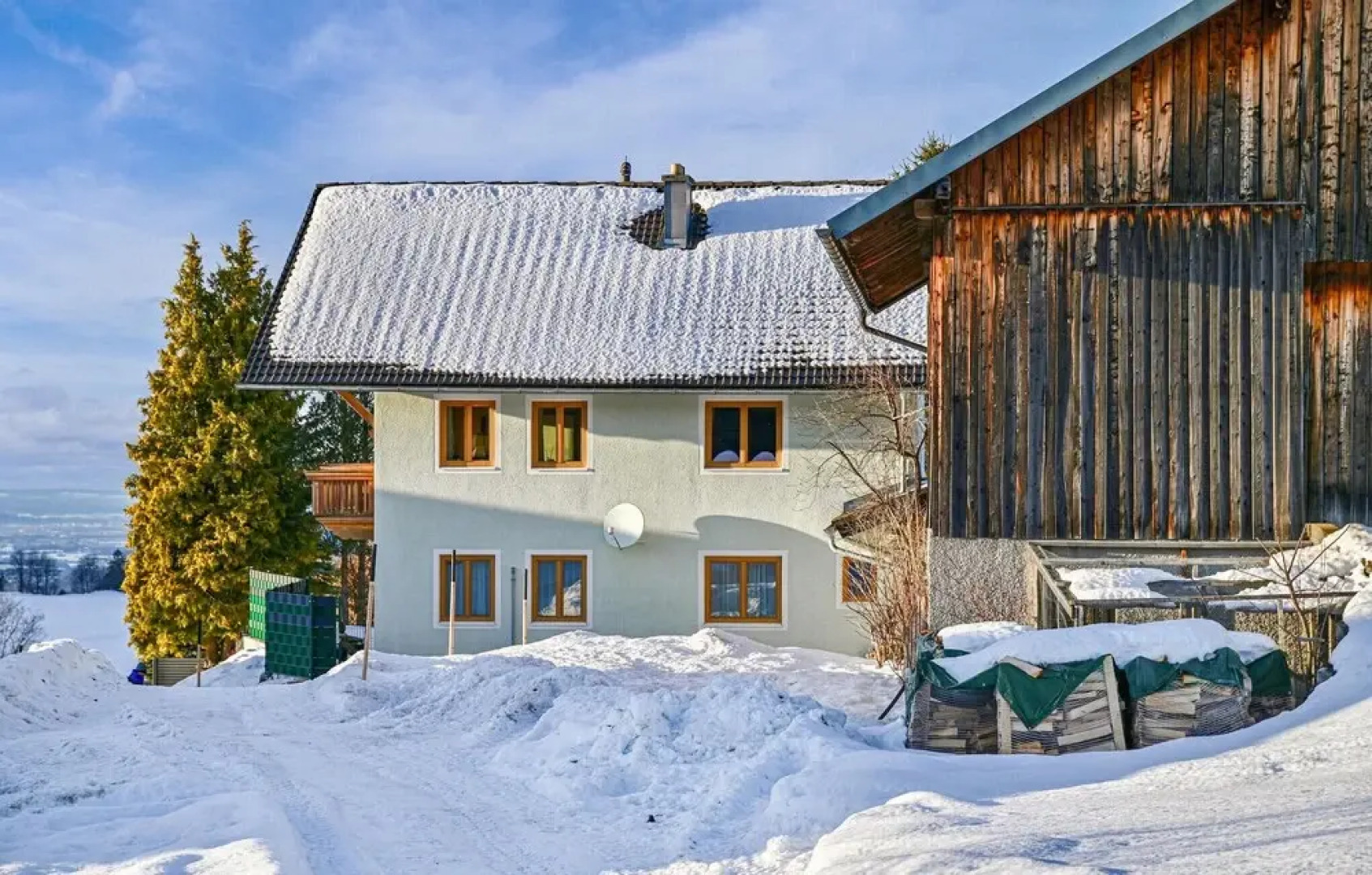 Beautiful Home in St. Koloman With 5 Bedrooms, Wifi and Outdoor Swimming Pool