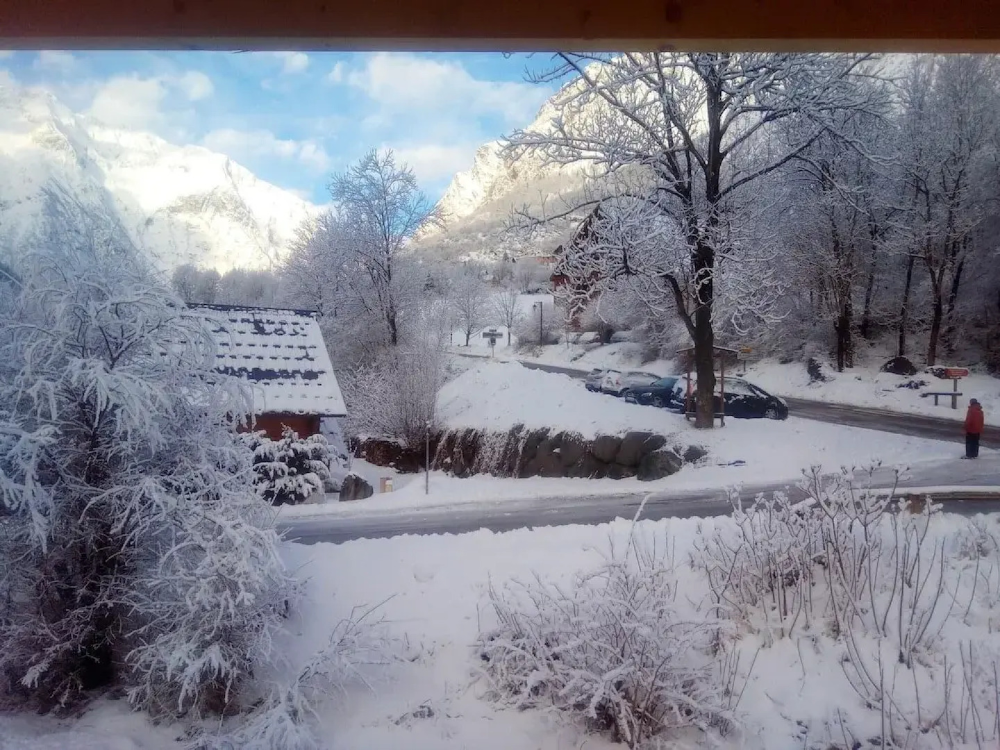 Chalet With 5 Bedrooms in Venosc, With Wonderful Mountain View, Enclos