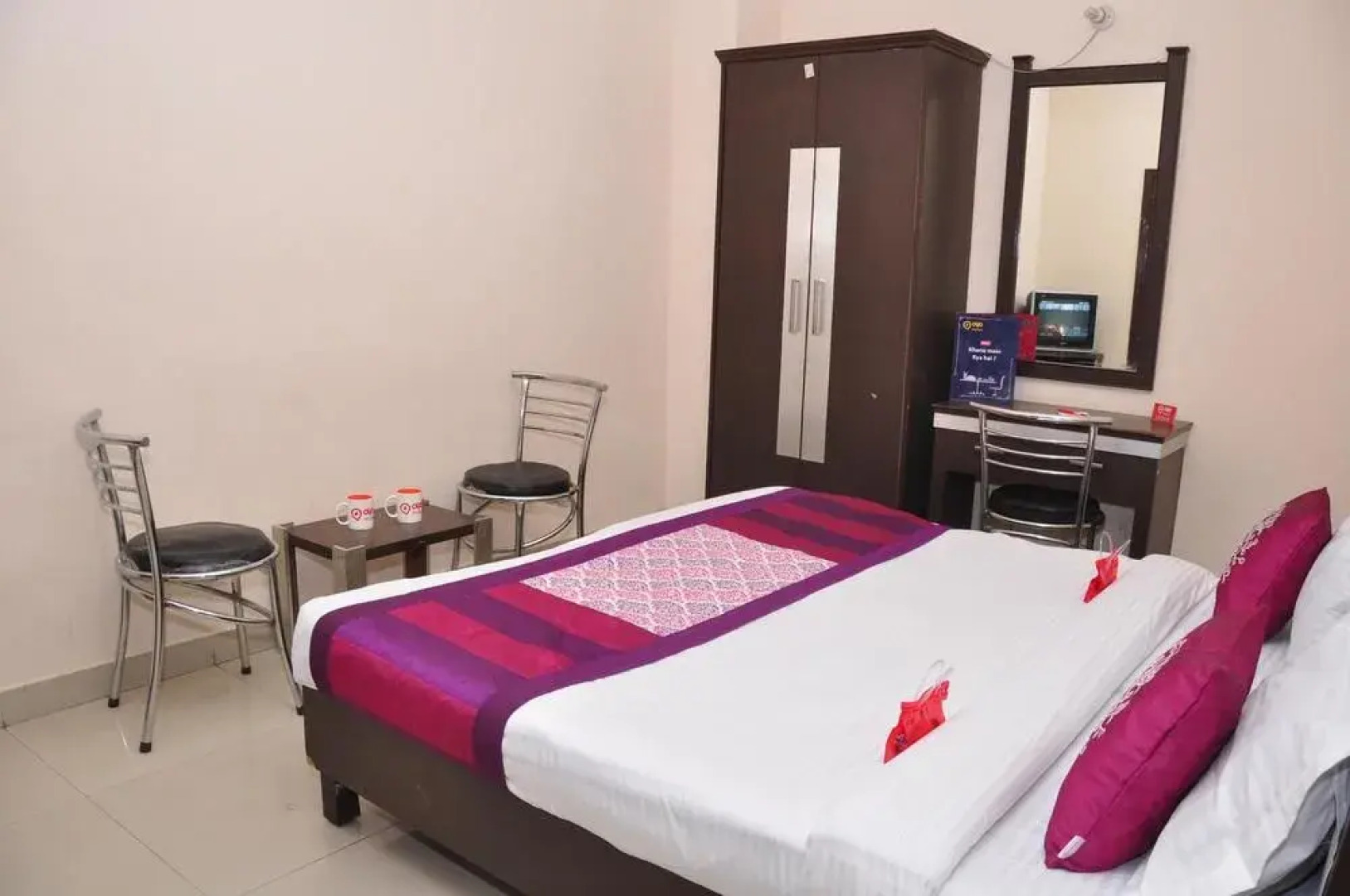 OYO Rooms Queens Road Near OBC Bank