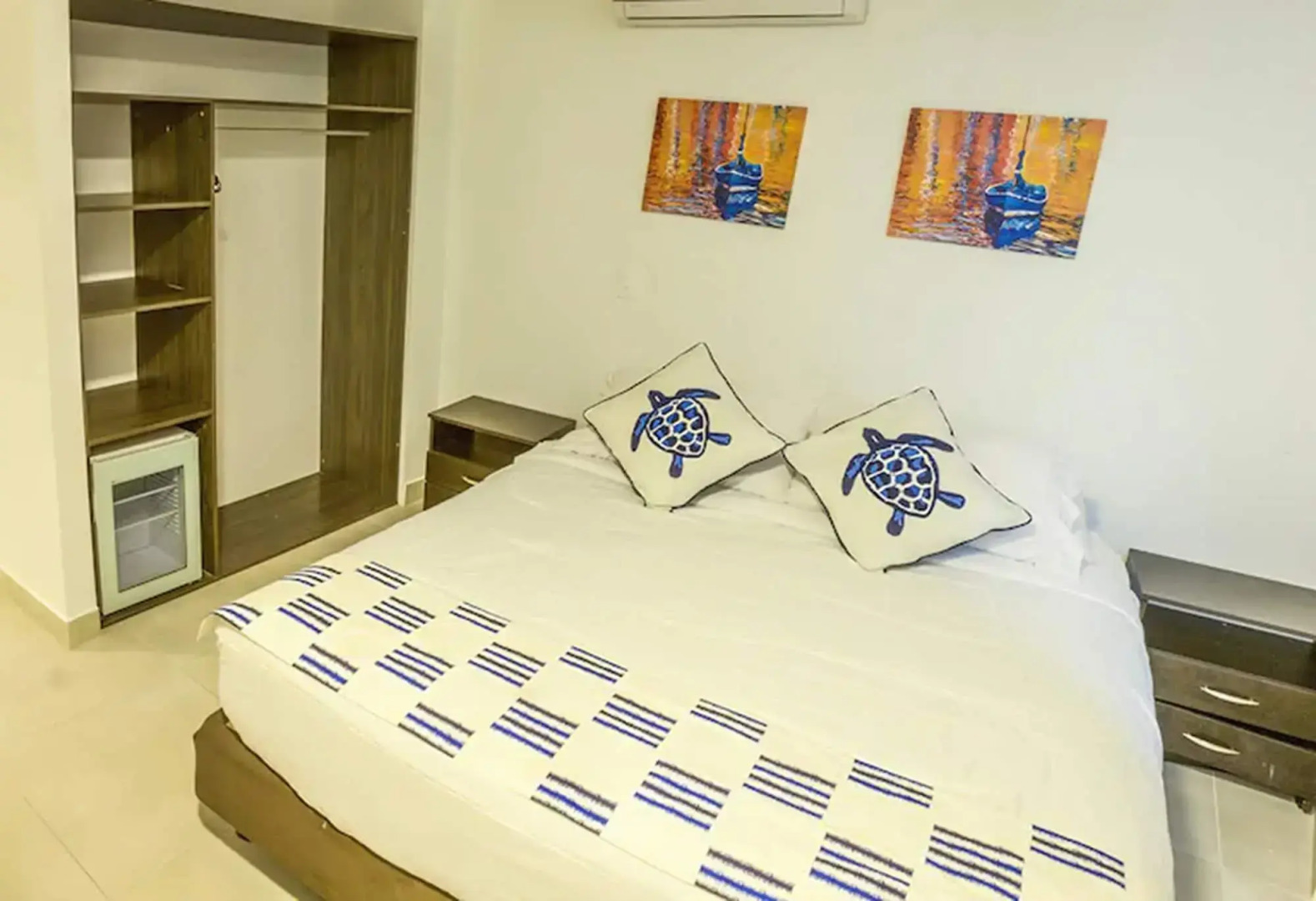 Hotel Tower by On vacation