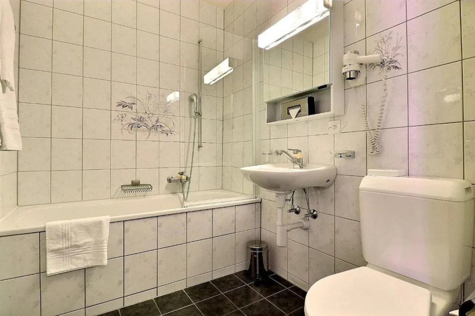 Hôtel Restaurant Bellevue Onnens