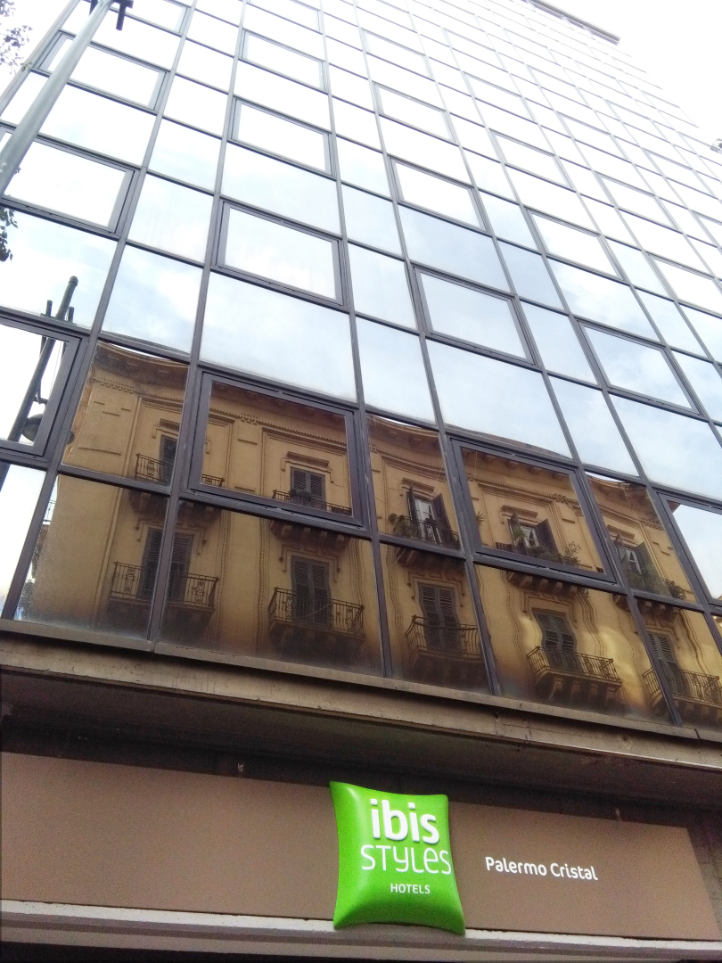 Ibis Styles Palermo Cristal