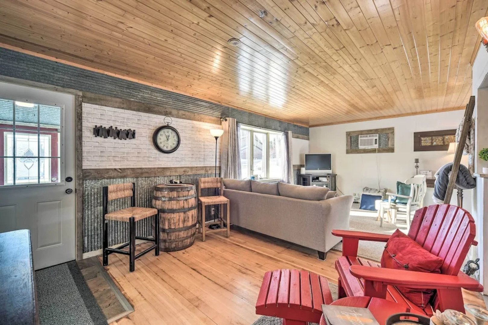 Family Home - Walk to Town & Balsam Lake!