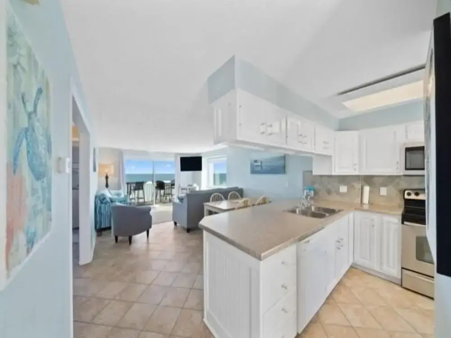 Turtle Cove 2 Bedroom Condo by RedAwning