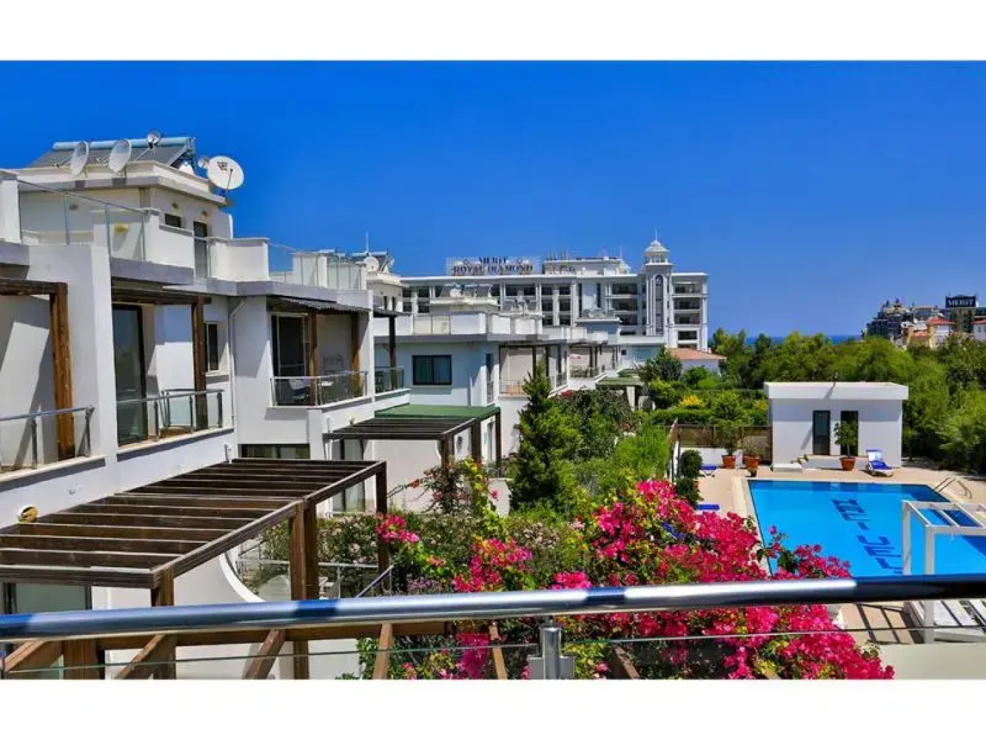 The Diamond Hidden Suites