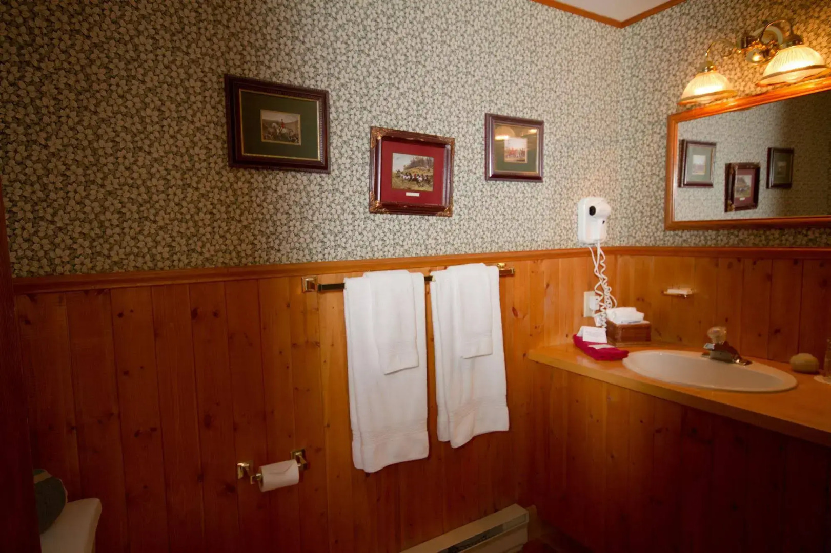 Victoria's Historic Inn