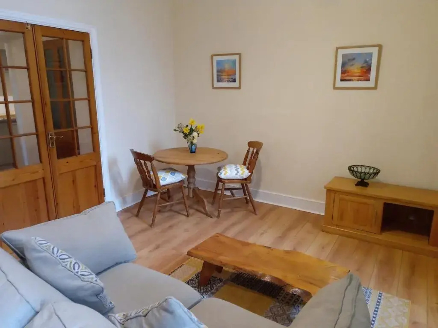 Ground Floor Barmouth Centre Apartment With Garden