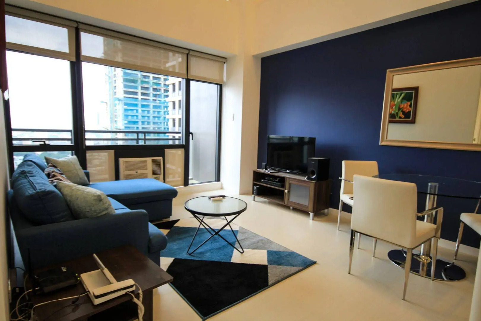 SIGLO SUITES @ The Gramercy Residences