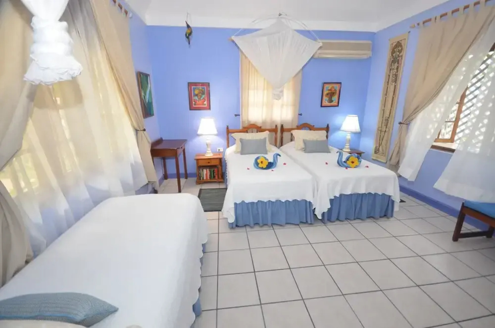 Cannon Cottage, 3BR by Jamaican Treasures