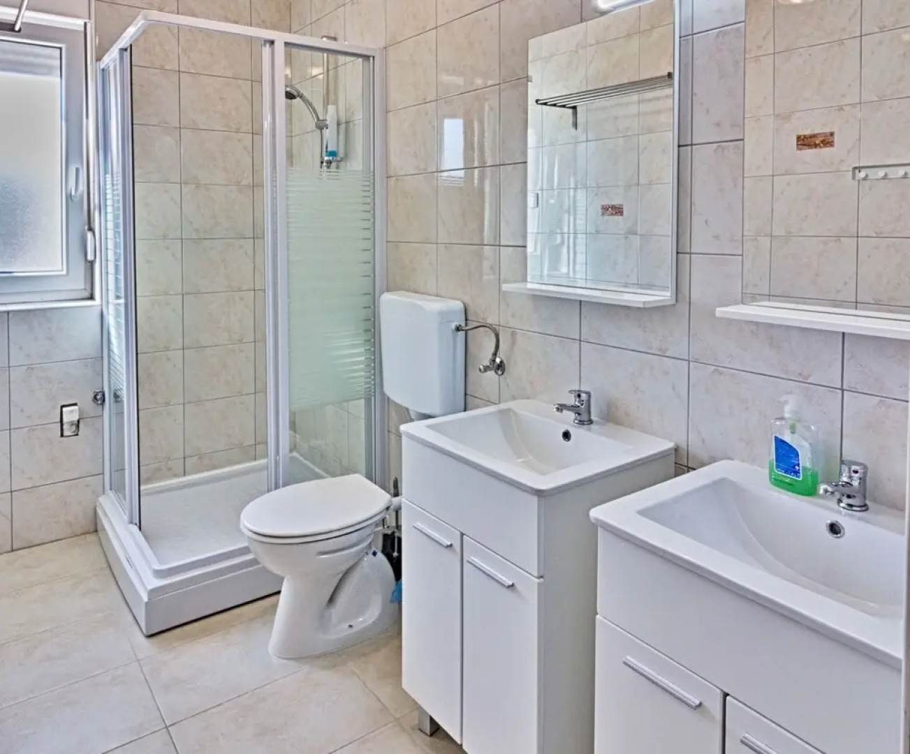 Apartments Villa Ema