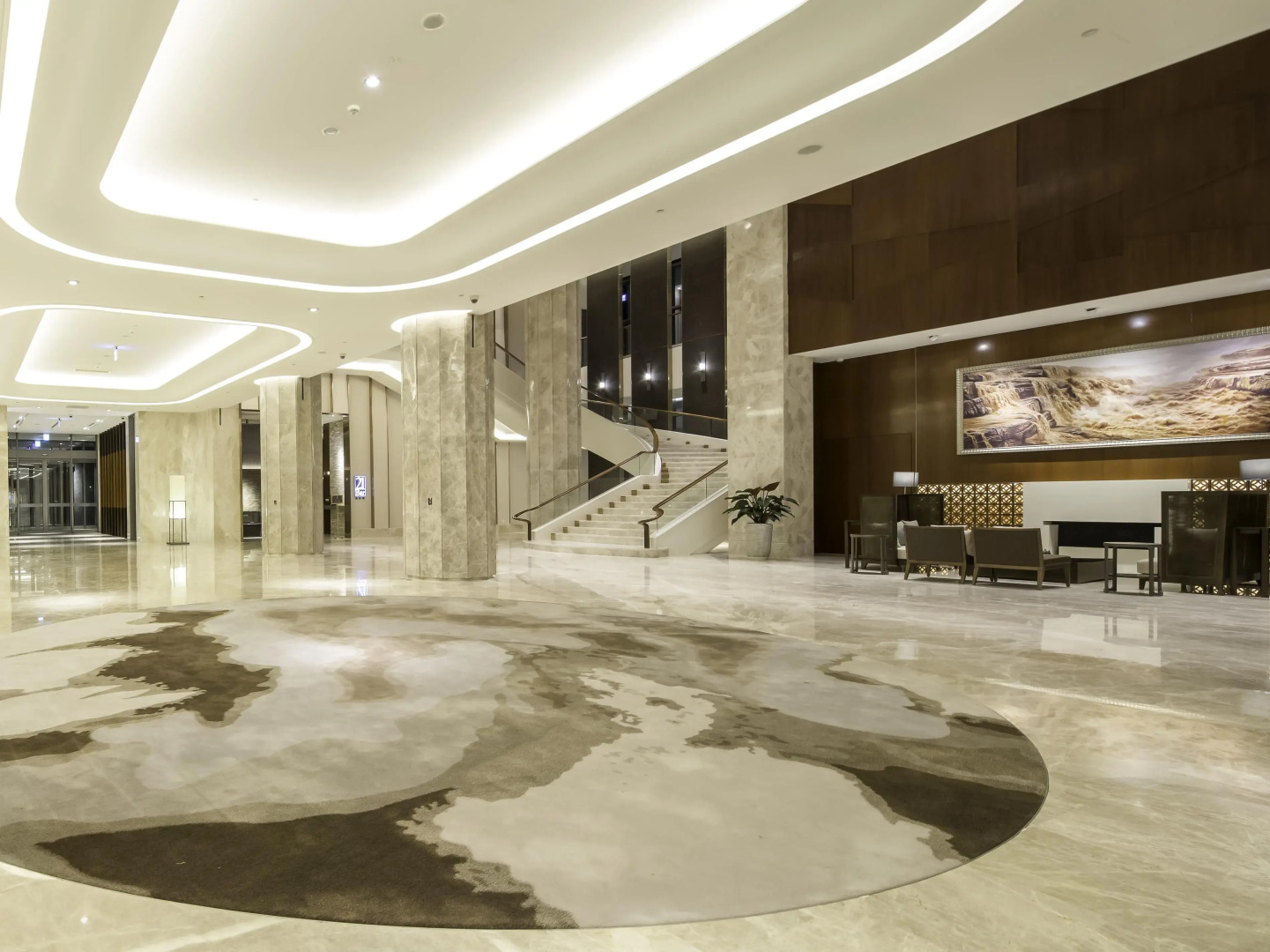 Everrich Golden Lake Hotel