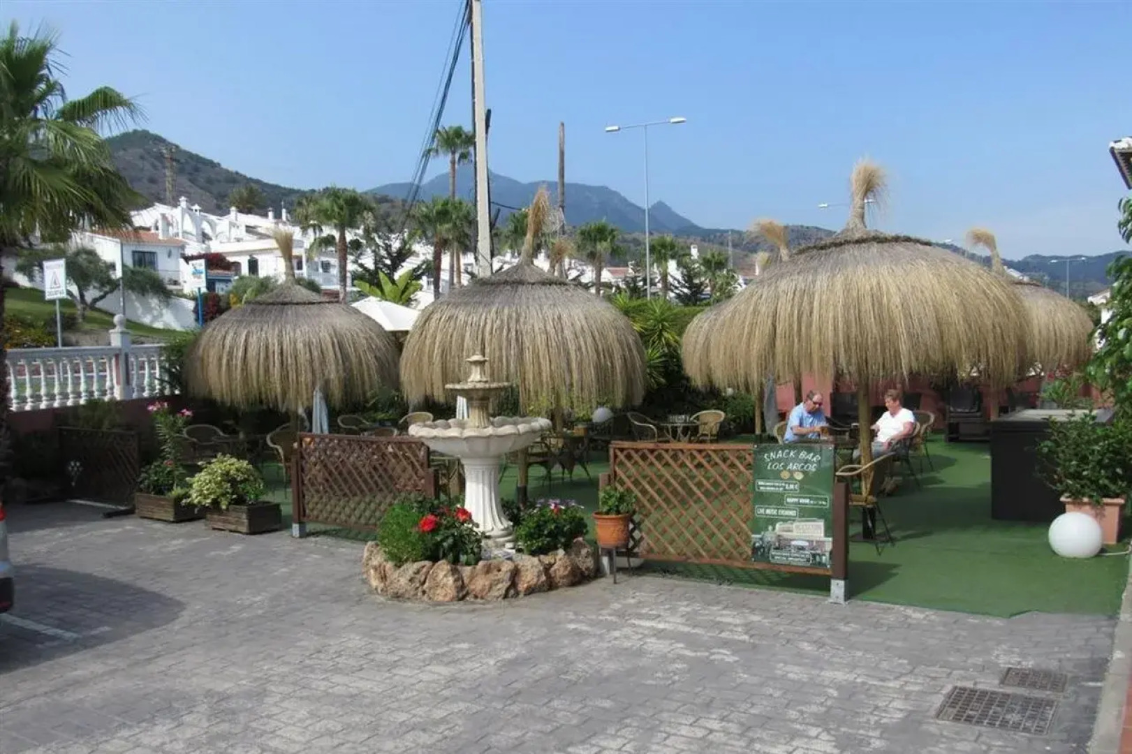 Отель Los Arcos