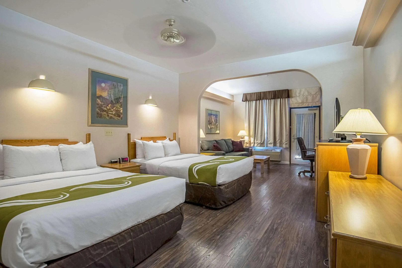 Quality Inn & Suites Phoenix NW - Sun City