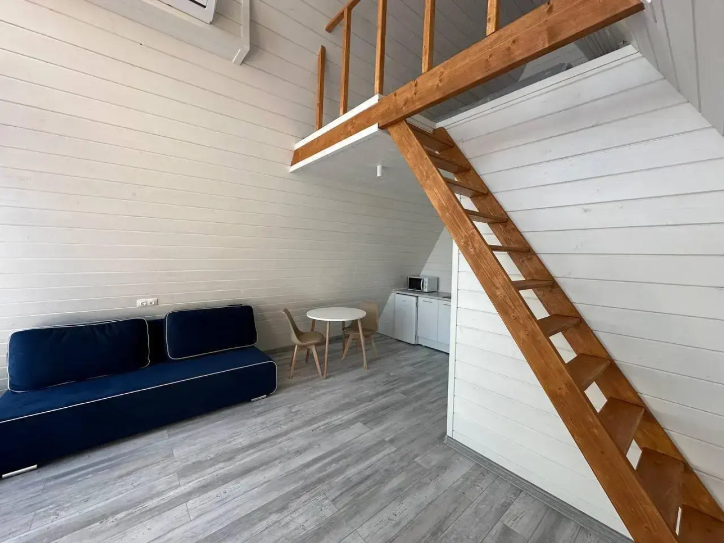 LakeGlamp (ЛэйкГлэмп)